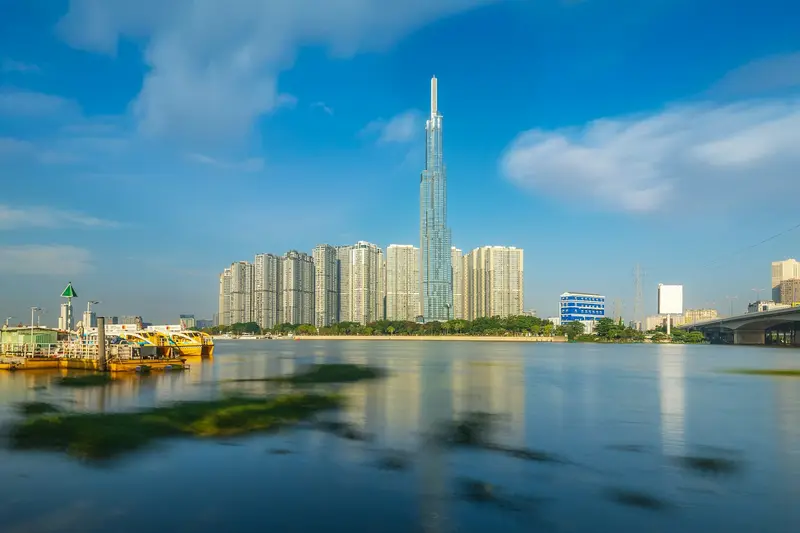 Giúp việc nhà Bình Thạnh TP.HCM — tòa Landmark 81 và các tòa căn hộ Vinhomes Central Park bên sông Sài Gòn